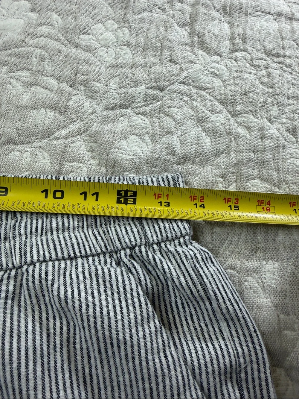 J.Crew Women's Striped Cuffed Pants Size 0 Front Pockets Casual Straight Leg
